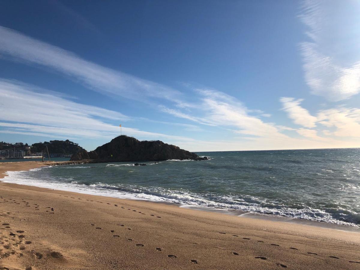 Beta'S Place - Apartamento Primera Linea De Playa Blanes Dış mekan fotoğraf