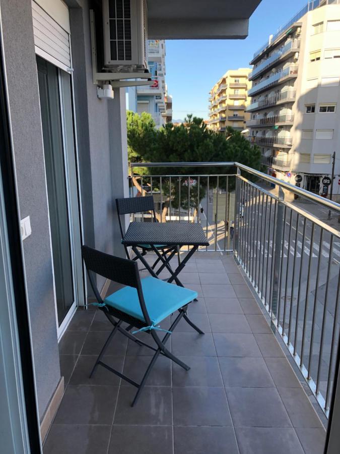 Beta'S Place - Apartamento Primera Linea De Playa Blanes Dış mekan fotoğraf