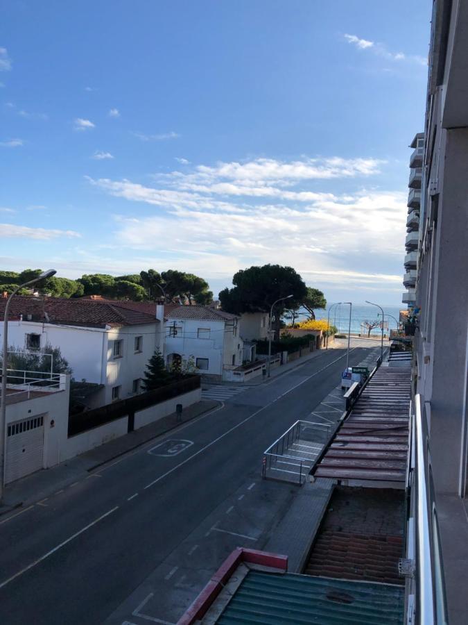 Beta'S Place - Apartamento Primera Linea De Playa Blanes Dış mekan fotoğraf
